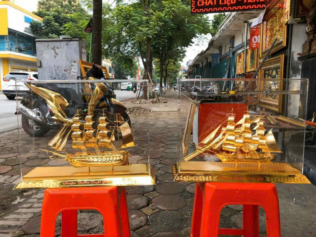 Dịch vụ dát vàng sài gòn